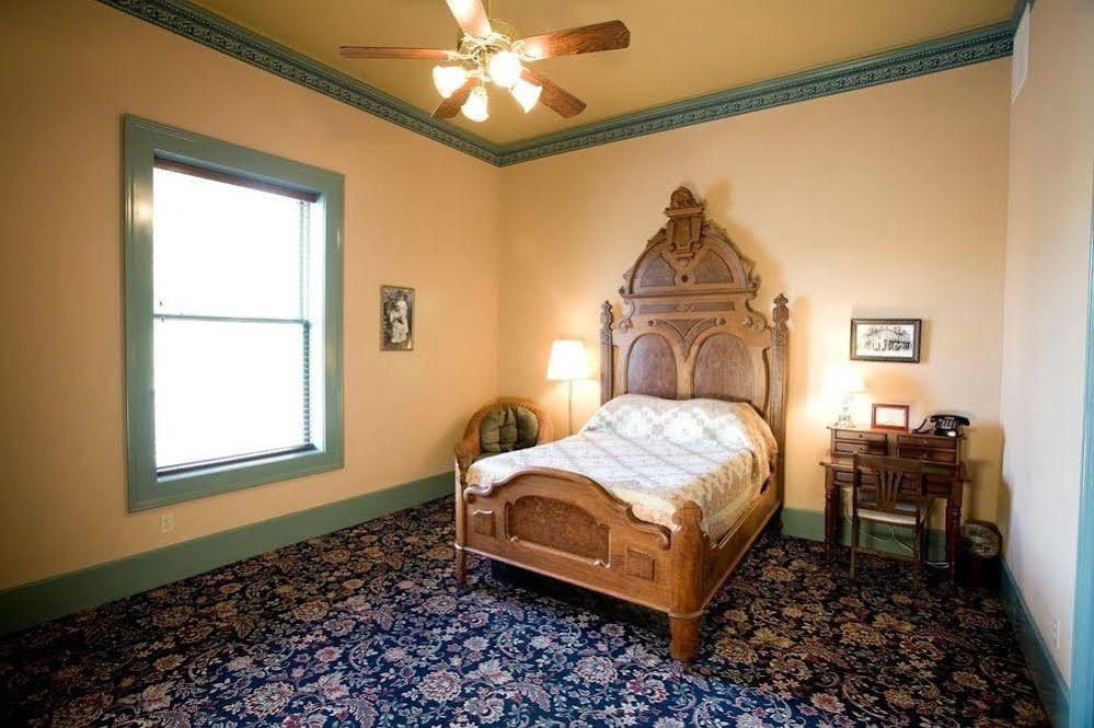 Weinhard Hotel Dayton Esterno foto