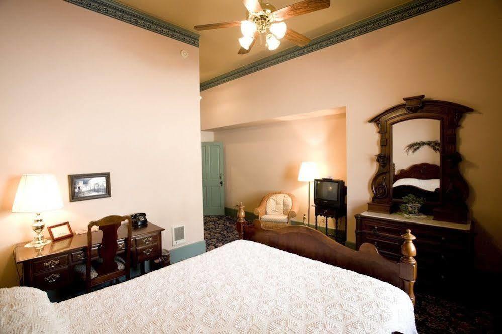 Weinhard Hotel Dayton Esterno foto