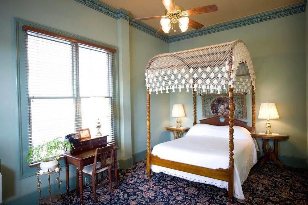 Weinhard Hotel Dayton Esterno foto